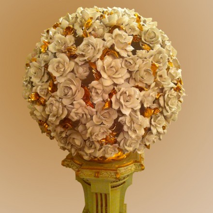 Sphere with roses